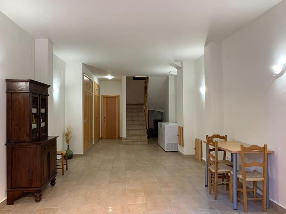 Apartamento Camarena De La Sierra Exterior photo